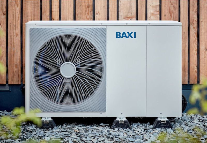 Baxi HP40 Monobloc Air Source Heat Pump unit installed outdoors