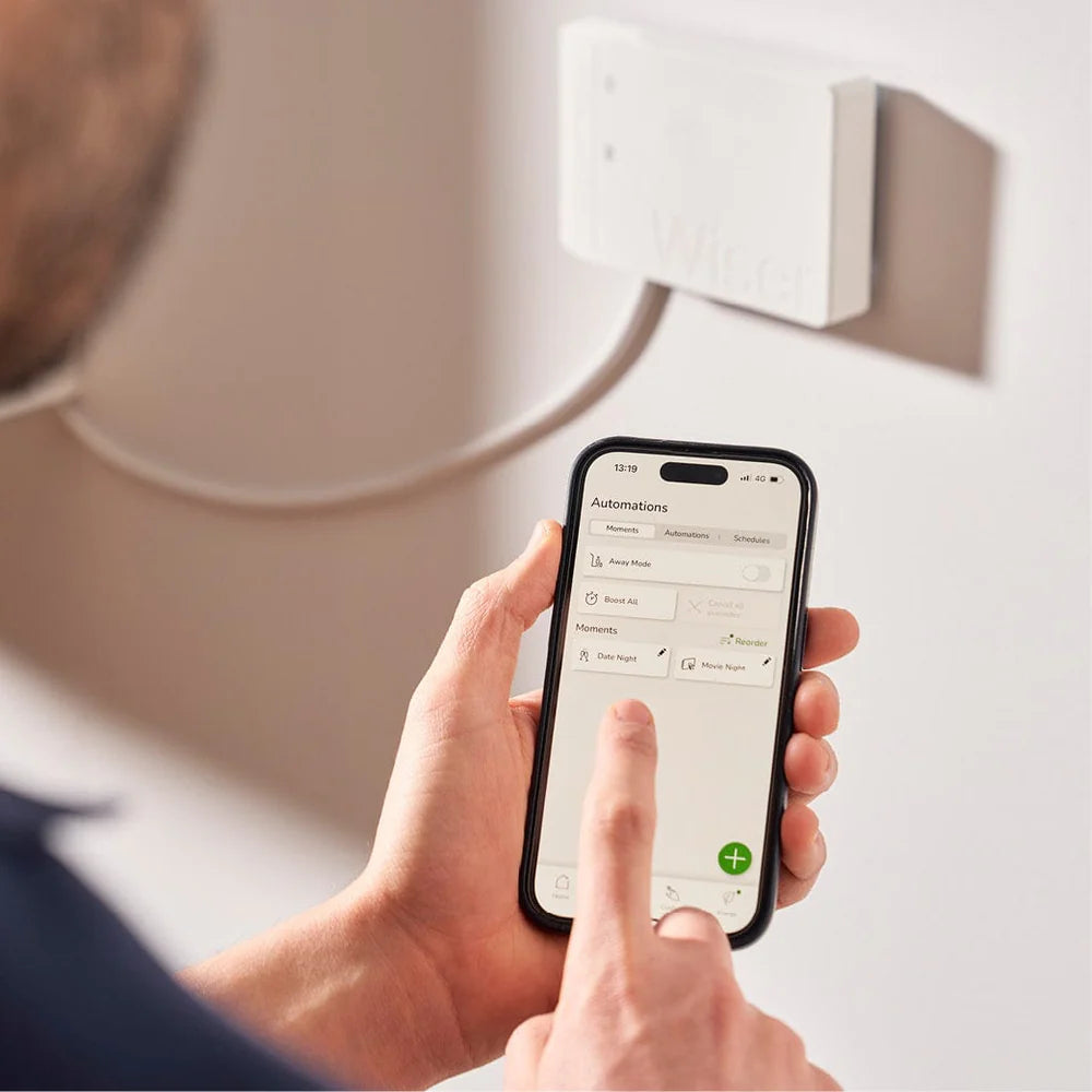 Drayton Wiser 1-Channel 2nd Generation HubR CCTFR6311G2D | Smart Heating Controller for Combi Boilers | OpenTherm | ZigBee