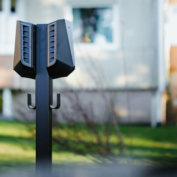 Easee 2 Way Charger Mounting Post