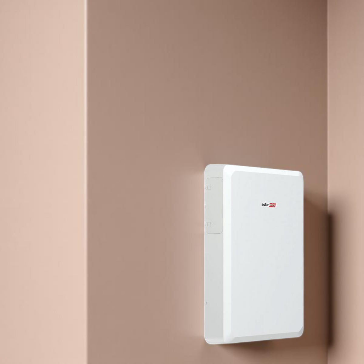 SolarEdge Home Battery 10kWh battery v02 (400V) for energy storage solutions.