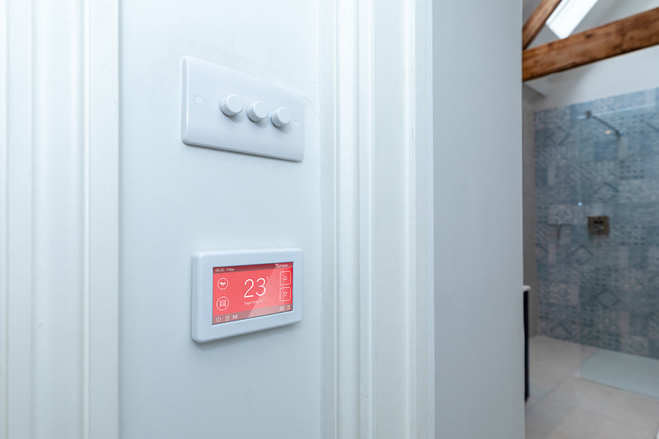 ThermoSphere Dual Control Thermostat White DC-W-01