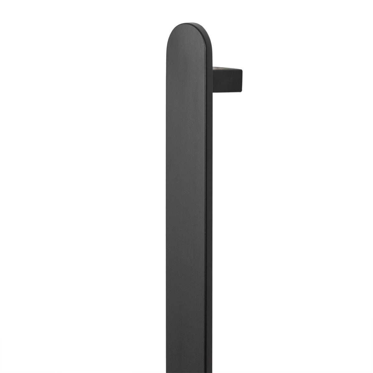 Electric 12V Vertical Heated Towel Bar – Pill Shape 900mm