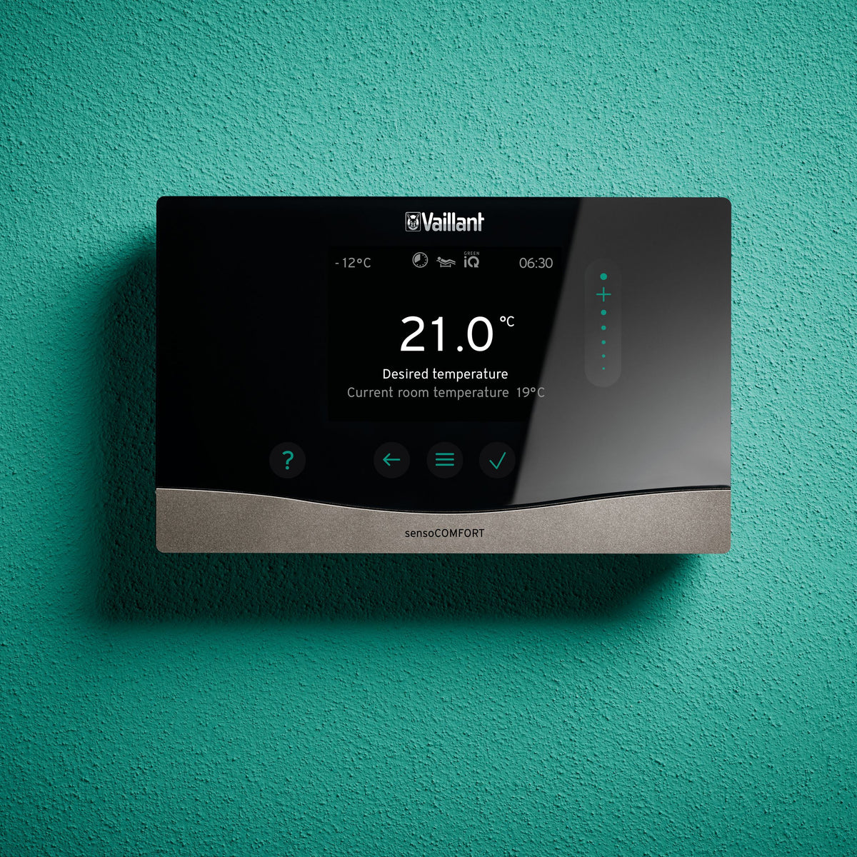 Vaillant sensoCOMFORT VRC720F Wireless RF Multi-Zone Room Thermostat with Outdoor Sensor