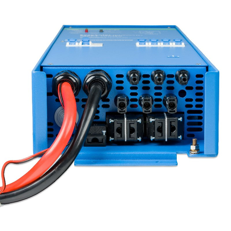 Victron EasySolar 12/1600/70-16 230V MPPT 100/50